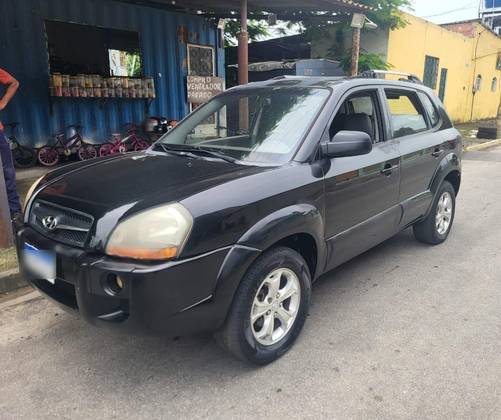 HYUNDAI TUCSON 2.0 MPFI GL 16V 142CV 2WD GASOLINA 4P AUTOMÁTICO HYUNDAI TUCSON 2.0 MPFI GL 16V 142CV 2WD GASOLINA 4P AUTOMÁTICO